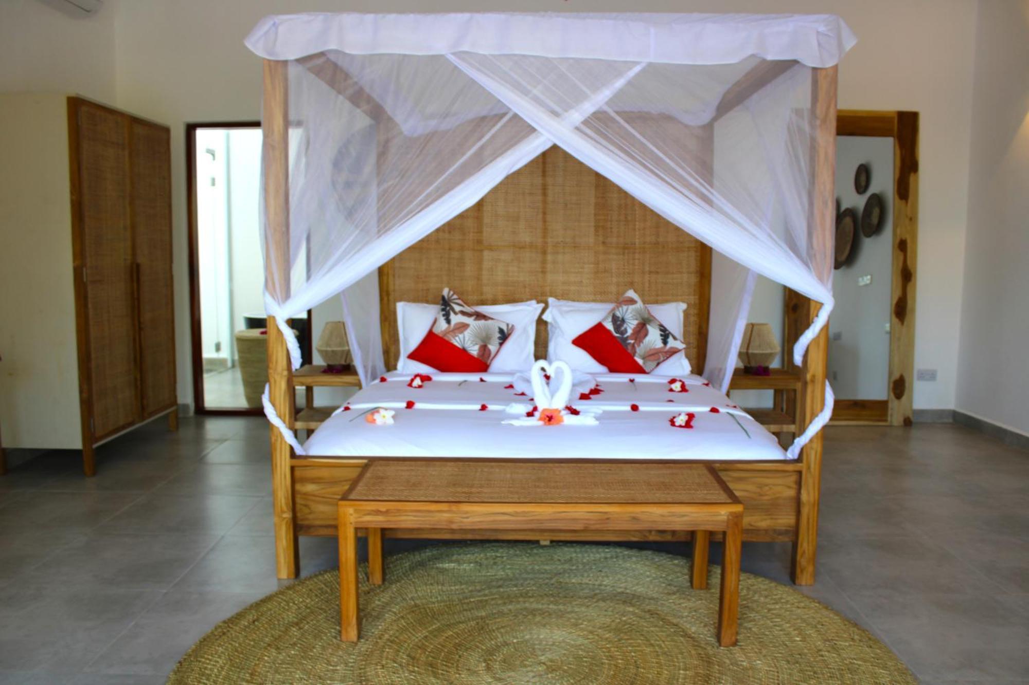 Kivuli Beach Resort Paje Exterior photo